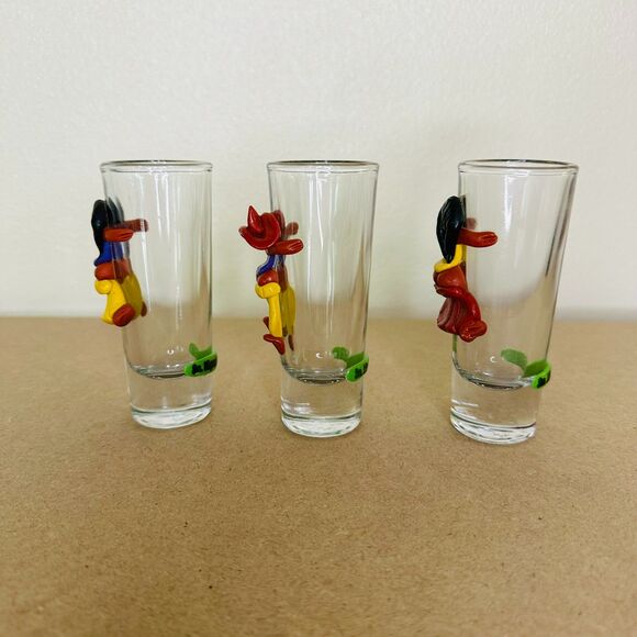 Set of Three "Cheeky" Bootie Tall Shot Glasses Sn. Miguel de Allende - Picture 2 of 5